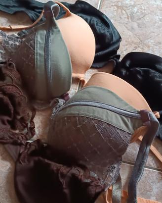 3 reggiseni tg 2
