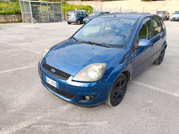 FORD FIESTA 1.4 tdi