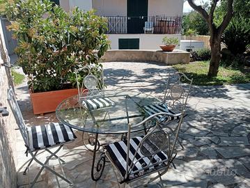 tavolo e sedie ferro battuto