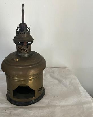 Lampada a petrolio