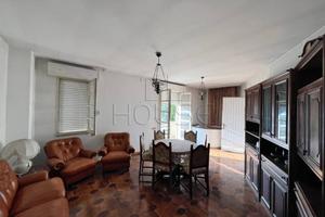 Appartamento di 191 m² con 3 locali e box auto a P