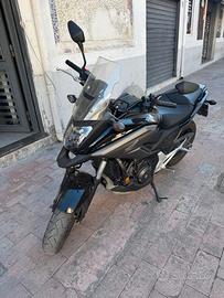 Honda NC 750 X DCT Automatica