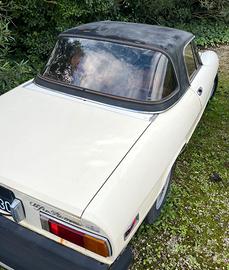 Duetto Alfa Romeo modello America anno 1980