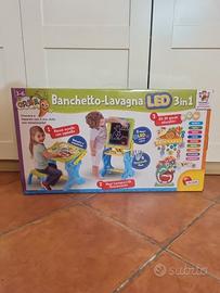 Carotina Banchetto lavagna led per bambini