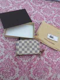 Mini pochette Louis Vuitton