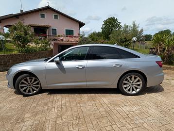 AUDI A6 40 2.0 TDI S tronic Business Sport