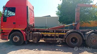 Iveco Cursor scarrabile
