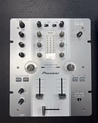 Mixer pioneer djm 250
