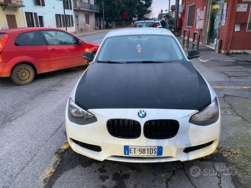 BMW serie 1 114 d 2013