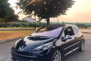 Peugeot 207 gti