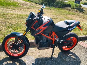 KTM DUKE 690 R