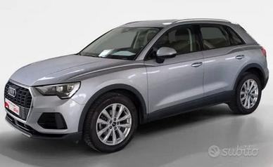 Audi Q3 35 TDI S tronic Business