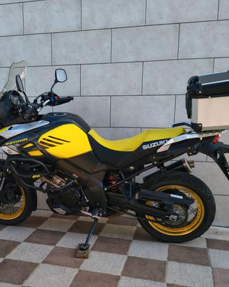 Suzuki v strom 1000