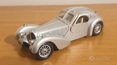 Modellino BUGATTI ATLANTIC (1936) Burago 1:24