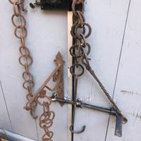 Antichità ferri oggetti attrezzi catene vintage