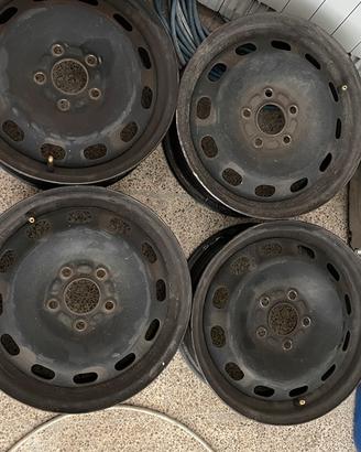 Cerchi ford in ferro 15”