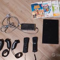 WII U + 3 giochi + tutto quello in foto funzionant