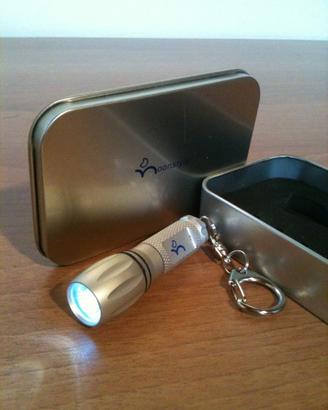 Lampada - torcia a led con portachiavi