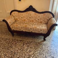 Divano antico