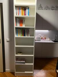 Libreria in legno laccato bianco