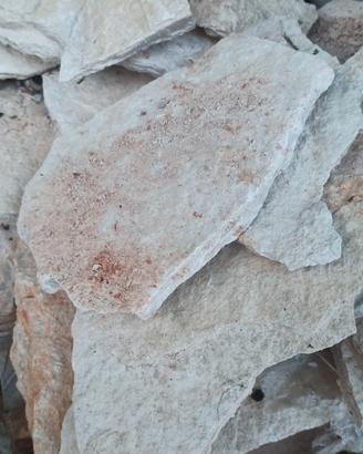 pietra esterna