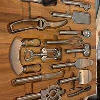 Utensili acciaio inox con vasca legno massiccio