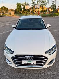 Audi A4 Avant 30 TDI/136 CV S tronic Business Adva