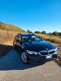 BMW G21 320D + barre da tetto originali
