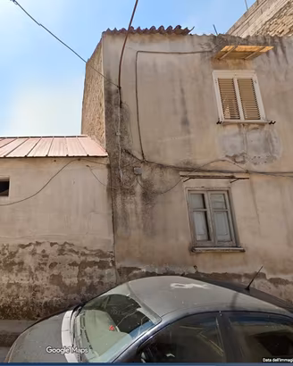 Casa indipendente da demolire e ricostruire