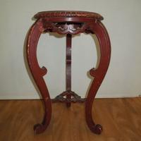 Sgabello portafiori in legno