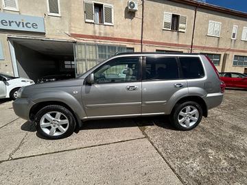 Nissan X-Trail 2.2 dCi Sport Columbia