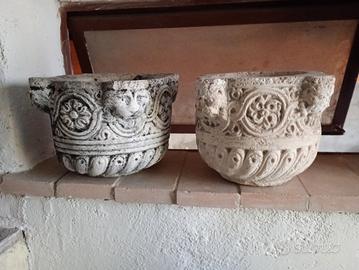 coppia vasi epoca cemento