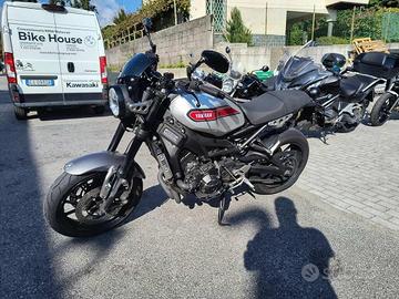 YAMAHA XSR 900 Abs