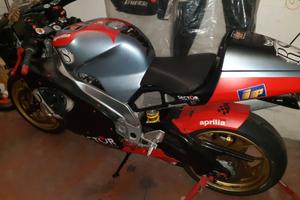 Aprilia rsv mille 2° versione 2002