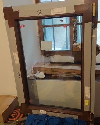 infisso finestra PVC e alluminio nuova