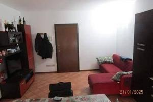 Immobile in asta di 76 m² con 2 locali e box auto 