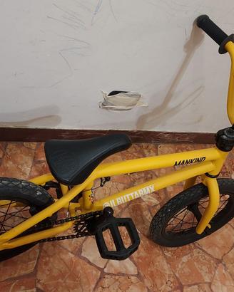 Bmx nuova dai 4 anni in su