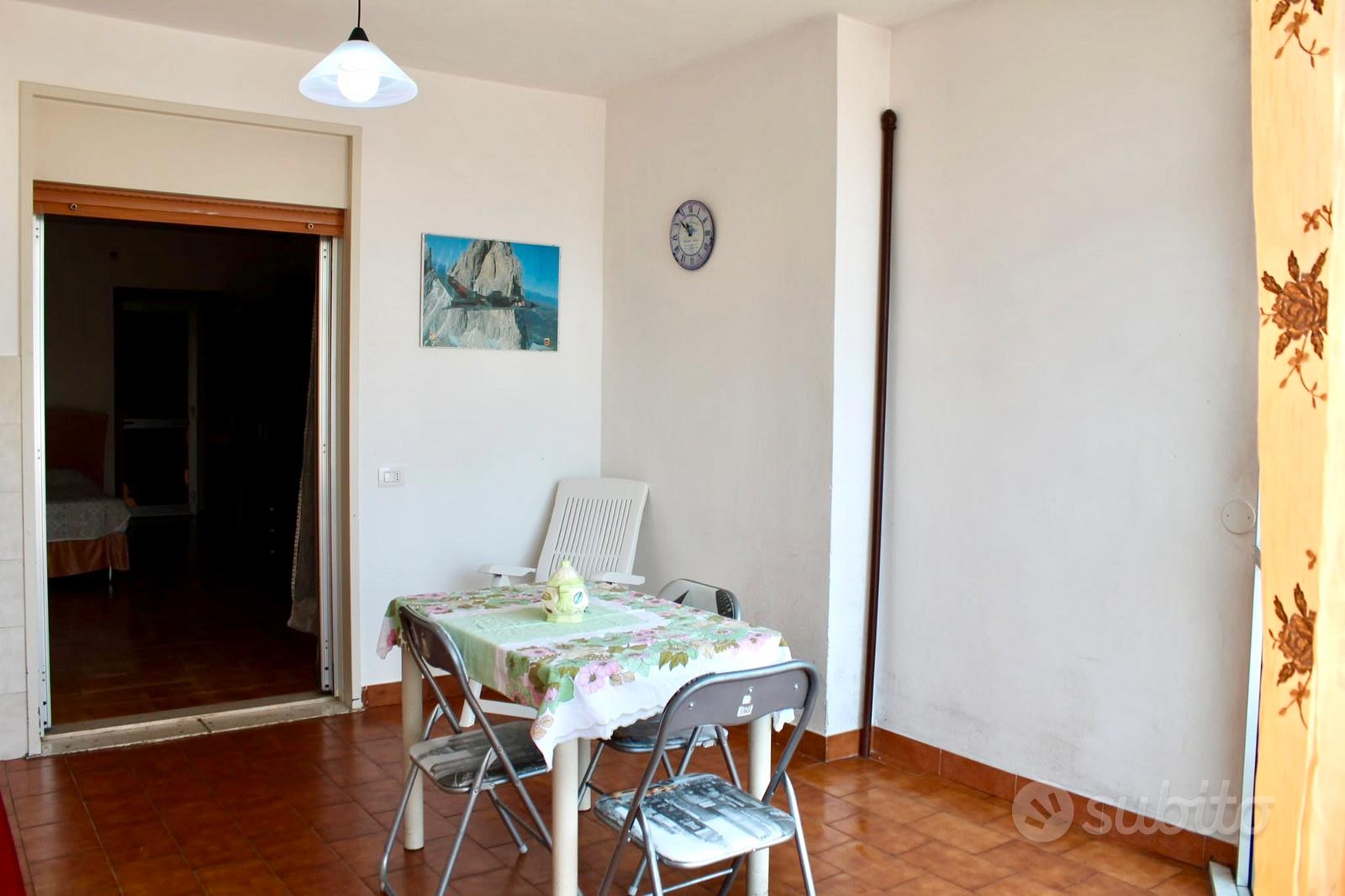 Bivano con terrazzo pochi passi da Giardini Naxos - Vista 3
