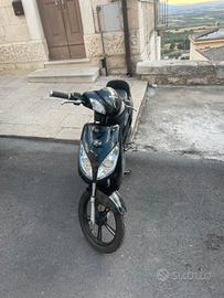 Moto elettrica 250 e
