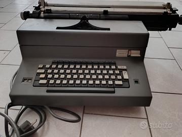 macchina da scrivere 
