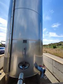 SILOS IN ACCIAIO INOX 30 m³ – METALPUGLIA