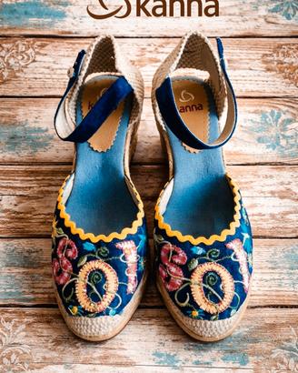 Sandali in jeans ricamati con Zeppa 🌸