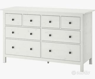 cassettiera Ikea modello Hemnes 