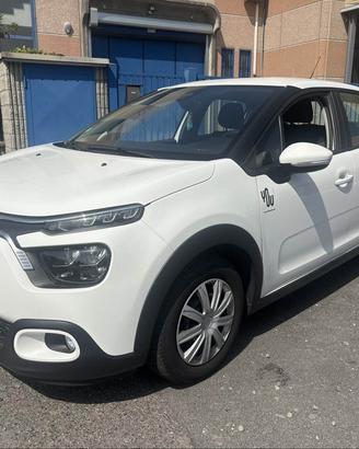 CITROEN C3 PureTech 1.2 YOU