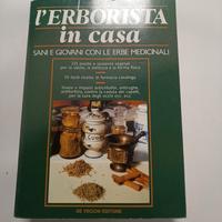 libro vintage " L' erborista in casa"