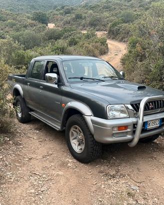 Mitsubishi L200