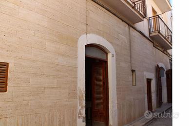 Casa Indipendente Canosa di Puglia [12007VRG]