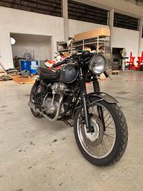 Kawasaki w650 Café racer
