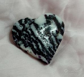 Pietra forma cuore in Diaspro Zebra