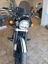 royal ehinfield super Meteor 650 